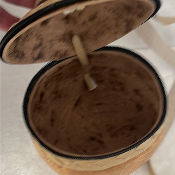 Jamaican handmade Tan and Black Mini Bag with Woven Texture - Picture 4 of 5